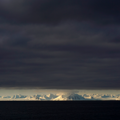  Svalbard                              